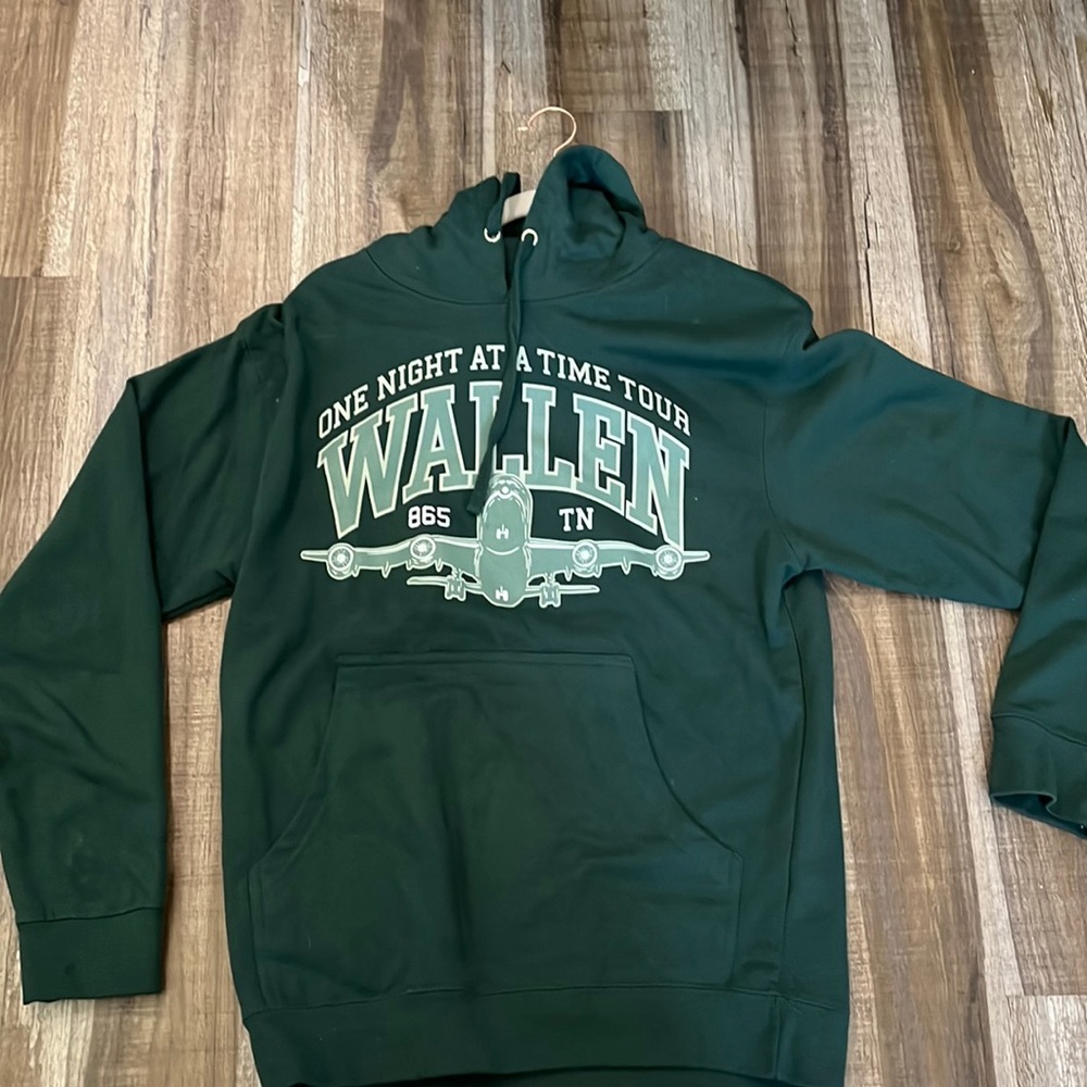 Morgan Wallen One Night at a Time tour sweatshirt